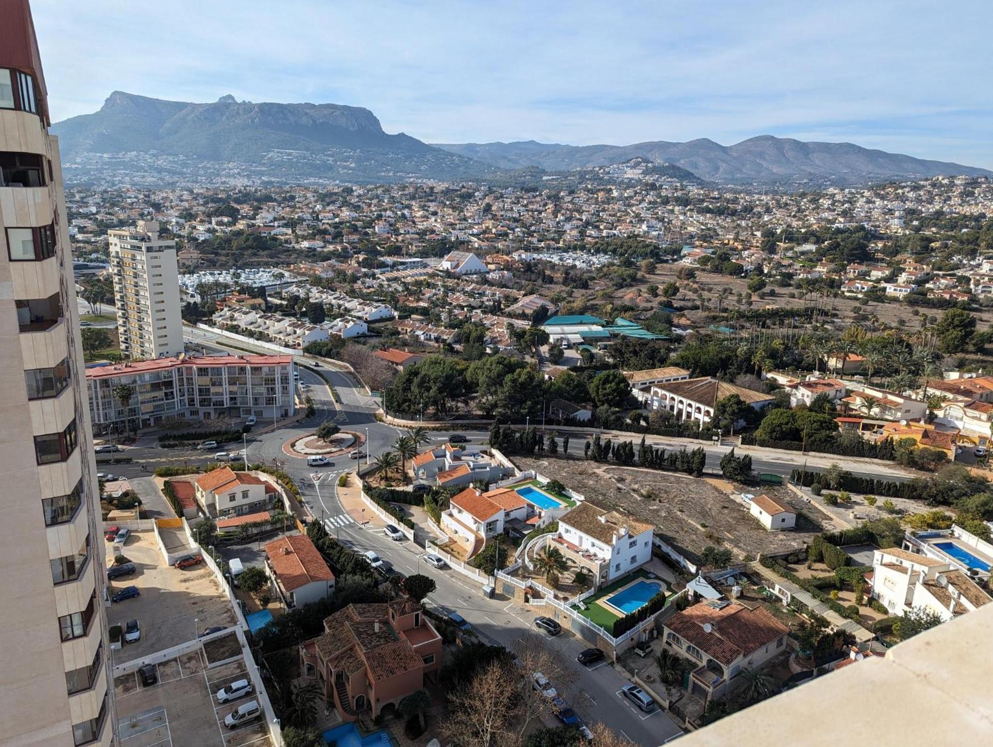 100 M From Fossa Beach In Calpe Kültér fotó